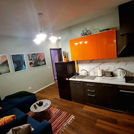 Апартаменти Edea Flat Тирана Екстер'єр фото