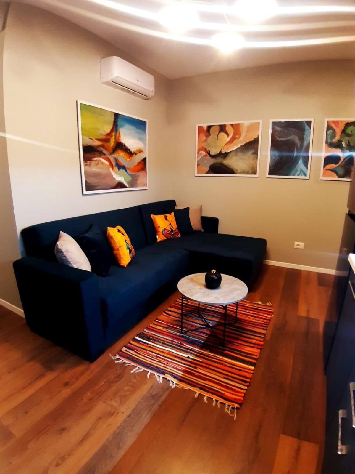 Апартаменти Edea Flat Тирана Екстер'єр фото